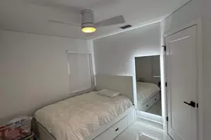 8455 NW 190th Terrace, Hialeah, FL 33015 - Photo 16