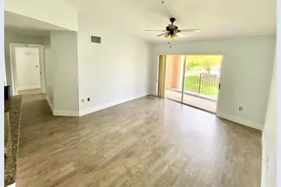 2153  Renaissance Blvd, Unit #208, Miramar, FL 33025 - Photo 6