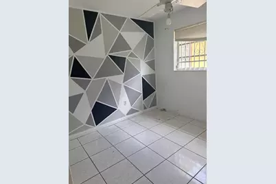 19425 NW 39th Ave, Miami Gardens, FL 33055 - Photo 18