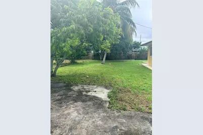 19425 NW 39th Ave, Miami Gardens, FL 33055 - Photo 12