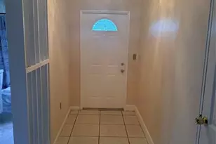 19425 NW 39th Ave, Miami Gardens, FL 33055 - Photo 16