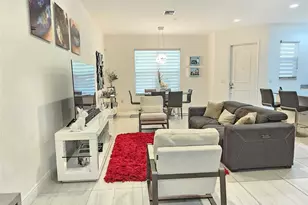 1765 NW 124th Pl, Pembroke Pines, FL 33028 - Photo 18