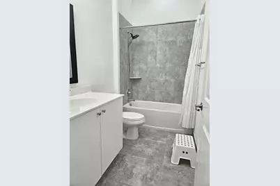 1765 NW 124th Pl, Pembroke Pines, FL 33028 - Photo 36