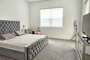 1765 NW 124th Pl, Pembroke Pines, FL 33028 - Photo 32