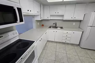 16800 NE 15th Ave, North Miami Beach, FL 33162 - Photo 2