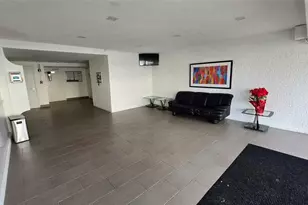 16800 NE 15th Ave, North Miami Beach, FL 33162 - Photo 22