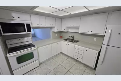 16800 NE 15th Ave, Unit #209, North Miami Beach, FL 33162 - Photo 1