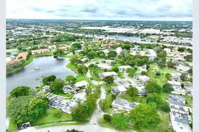 419 SW Natura Ave, Unit #B, Deerfield Beach, FL 33441 - Photo 28