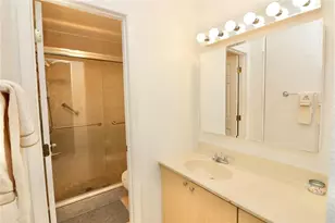 419 SW Natura Ave, Deerfield Beach, FL 33441 - Photo 12