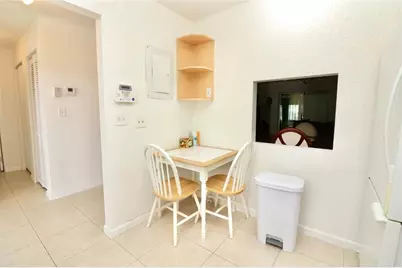 419 SW Natura Ave, Unit #B, Deerfield Beach, FL 33441 - Photo 4