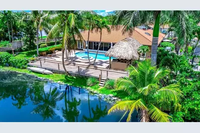 1581 NW 101st Ave, Plantation, FL 33322 - Photo 2