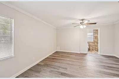 5618  Cinnamon Dr, West Palm Beach, FL 33415 - Photo 12