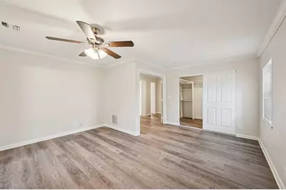 5618  Cinnamon Dr, West Palm Beach, FL 33415 - Photo 14