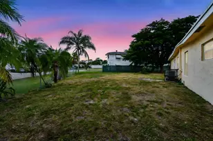 5618 Cinnamon Dr, West Palm Beach, FL 33415 - Photo 34