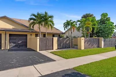 495 SW 28th Ave, Delray Beach, FL 33445 - Photo 6