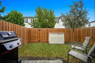 11881 NW 46th St, Coral Springs, FL 33076 - Photo 30