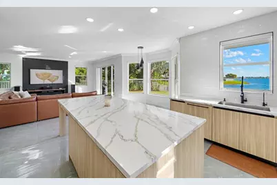 5275 SW 171st Ave, Miramar, FL 33027 - Photo 14