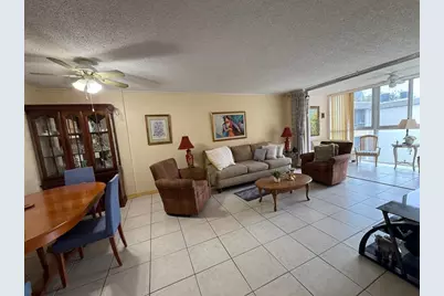 4898 NW 29th Ct, Unit #409, Lauderdale Lakes, FL 33313 - Photo 8