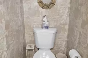 11431 Lakeview Dr, Coral Springs, FL 33071 - Photo 20