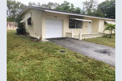 6827 NW 30th St, Sunrise, FL 33313 - Photo 2