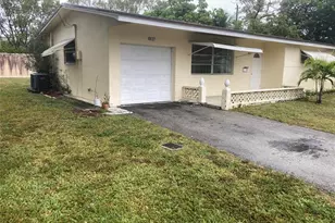 6827 NW 30th St, Sunrise, FL 33313 - Photo 2