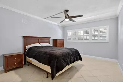 2801 N Palm Aire Dr, Unit #203, Pompano Beach, FL 33069 - Photo 18