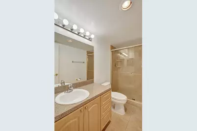 9481  Evergreen Pl, Unit #103, Davie, FL 33324 - Photo 8