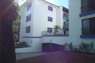 6060 S Falls Circle Dr Unit, Lauderhill, FL 33319 - Photo 32