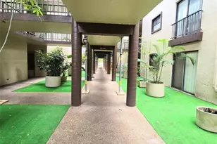 6060 S Falls Circle Dr Unit, Lauderhill, FL 33319 - Photo 2