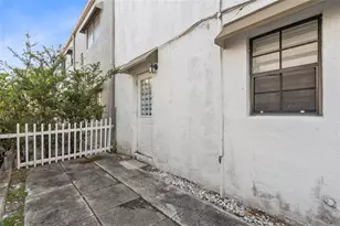 608 NE 29th Dr, Wilton Manors, FL 33334 - Photo 18