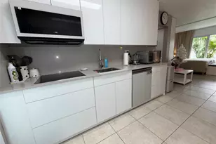 3223 NE 12th St, Pompano Beach, FL 33062 - Photo 14