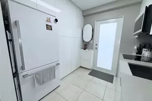 3223 NE 12th St, Pompano Beach, FL 33062 - Photo 10