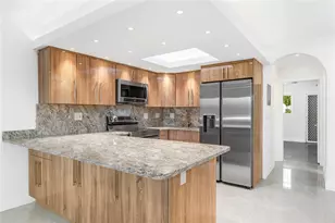 2170 NE 51st Ct, Fort Lauderdale, FL 33308 - Photo 8