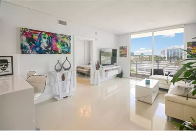 18800 NE 29th Ave, Unit #704, Aventura, FL 33180 - Photo 4