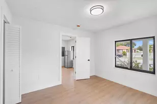 1430 NW 74th St, Miami, FL 33147 - Photo 24