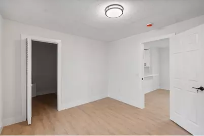 1430 NW 74th St, Miami, FL 33147 - Photo 18