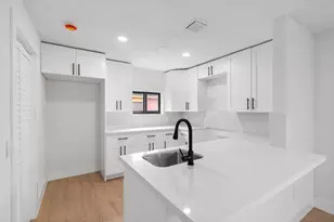 1430 NW 74th St, Miami, FL 33147 - Photo 12