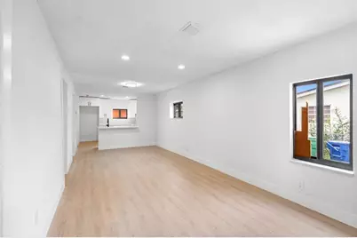 1430 NW 74th St, Miami, FL 33147 - Photo 6