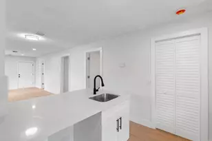 1430 NW 74th St, Miami, FL 33147 - Photo 14