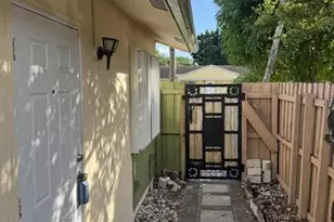 7165 SW 11th Ct, North Lauderdale, FL 33068 - Photo 2