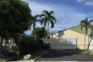 7165 SW 11th Ct, North Lauderdale, FL 33068 - Photo 10