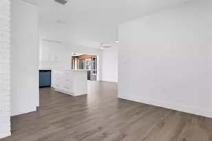 7841 NW 46th St, Lauderhill, FL 33351 - Photo 10