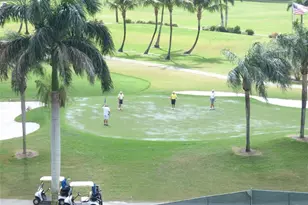 9410 N Hollybrook Lake Dr, Pembroke Pines, FL 33025 - Photo 18