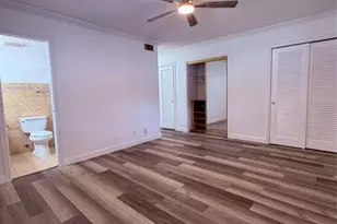 301 NE 14th Ave, Hallandale Beach, FL 33009 - Photo 18