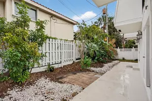 536 SE 20th Ave, Deerfield Beach, FL 33441 - Photo 4