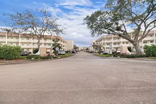 6890 Royal Palm Blvd Unit #312 H, Pompano Beach, FL 33063 - Photo 28