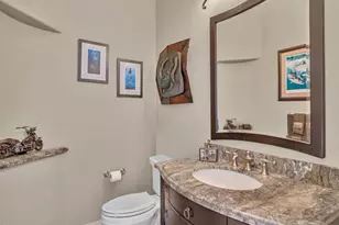 4431 NE 24th Ave, Lighthouse Point, FL 33064 - Photo 32