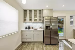 1332 NW 6th Ave, Fort Lauderdale, FL 33311 - Photo 6