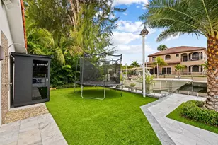 2811 NE 55th Pl, Fort Lauderdale, FL 33308 - Photo 8