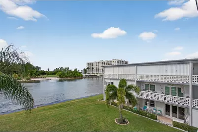 1001 N Riverside Dr, Unit #305, Pompano Beach, FL 33062 - Photo 8